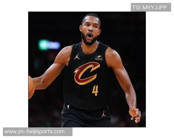 骑士全队发力六人得分上双轻取爵士莫布利双双表现出色